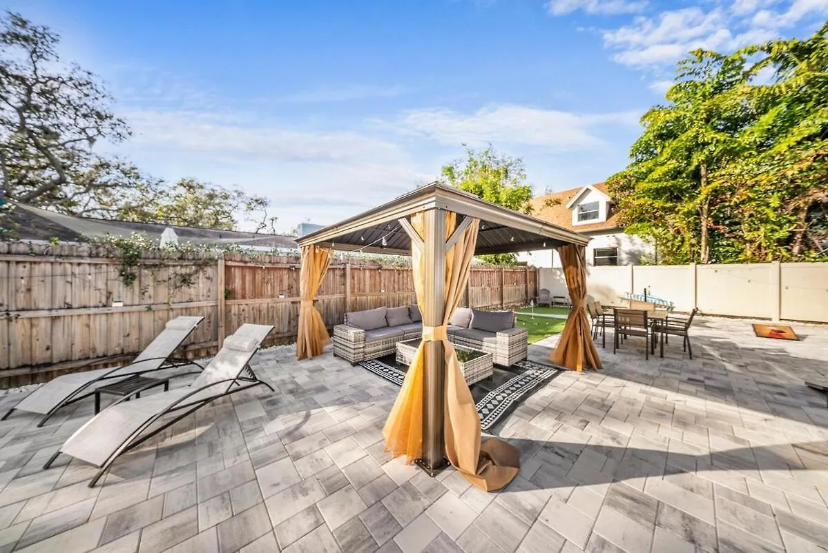 Fun Oasis! Private Pool, Hammock, Golf & Grill! Διαμέρισμα Τάμπα 0*,  Ηνωμένες Πολιτείες της Αμερικής