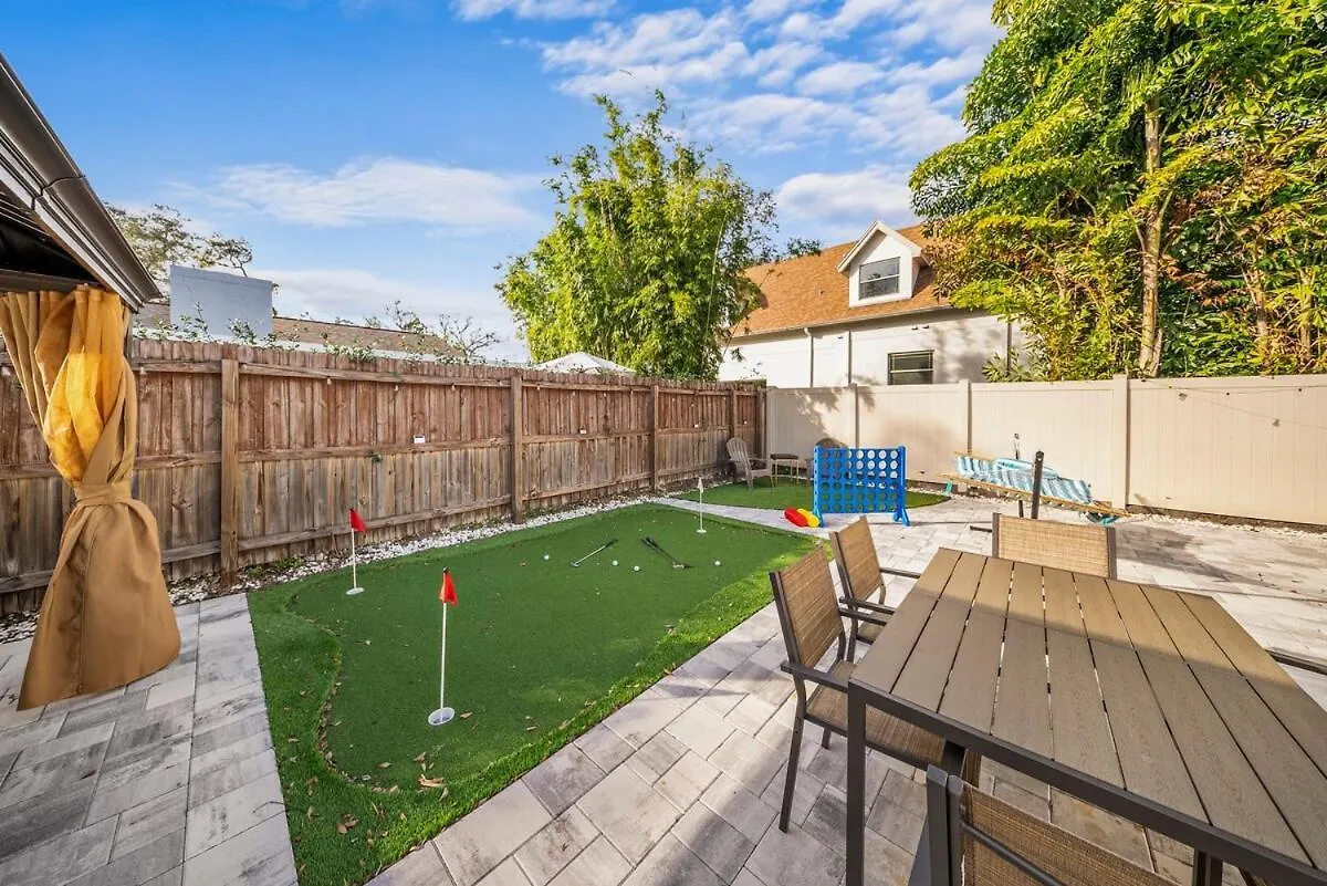 Fun Oasis! Private Pool, Hammock, Golf & Grill! Διαμέρισμα Τάμπα